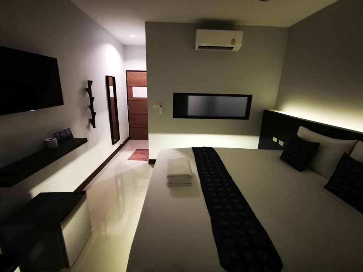 Skyline Resort Ban Khlong Lat Bua Khao Ngoại thất bức ảnh