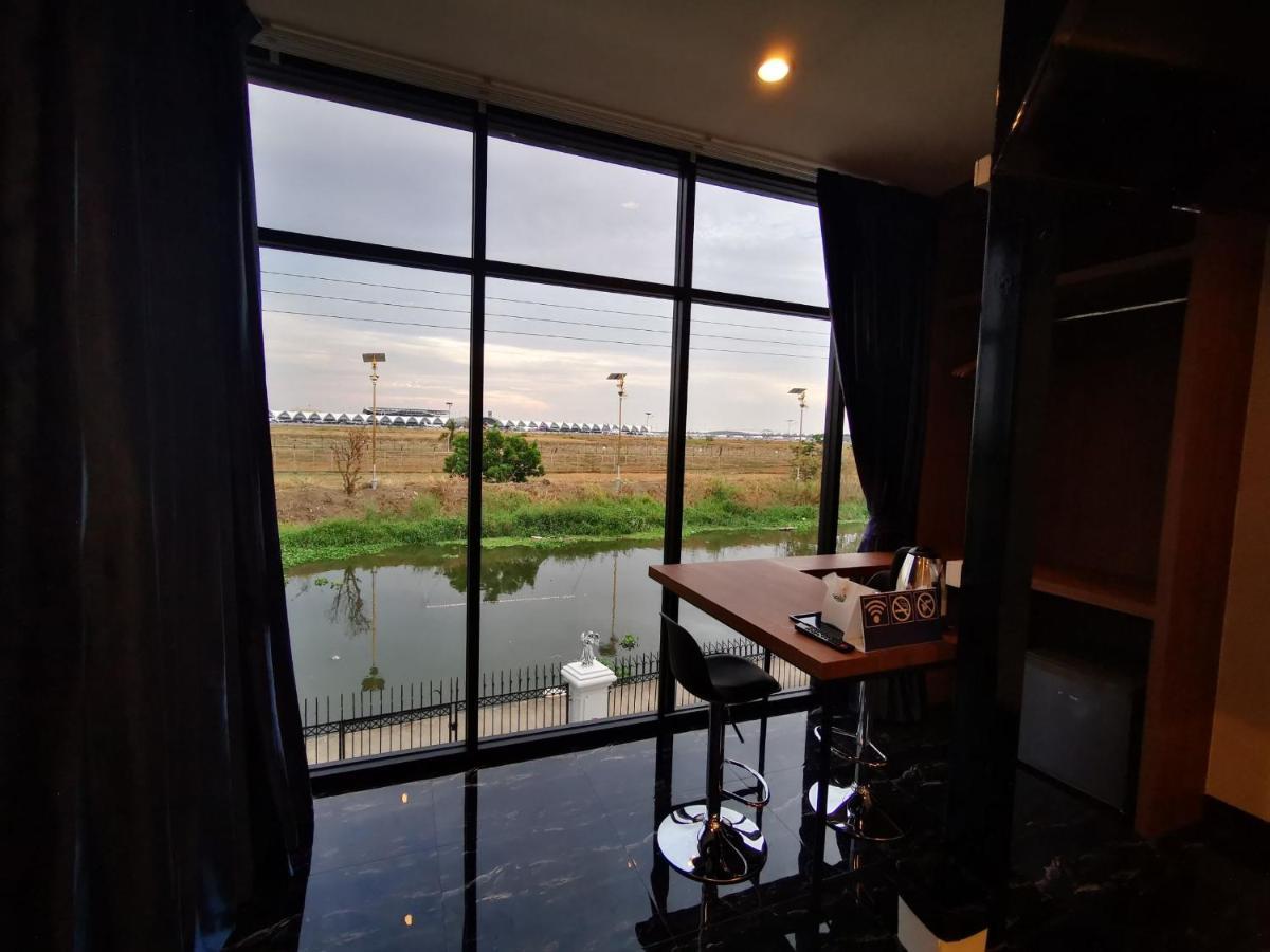 Skyline Resort Ban Khlong Lat Bua Khao Ngoại thất bức ảnh