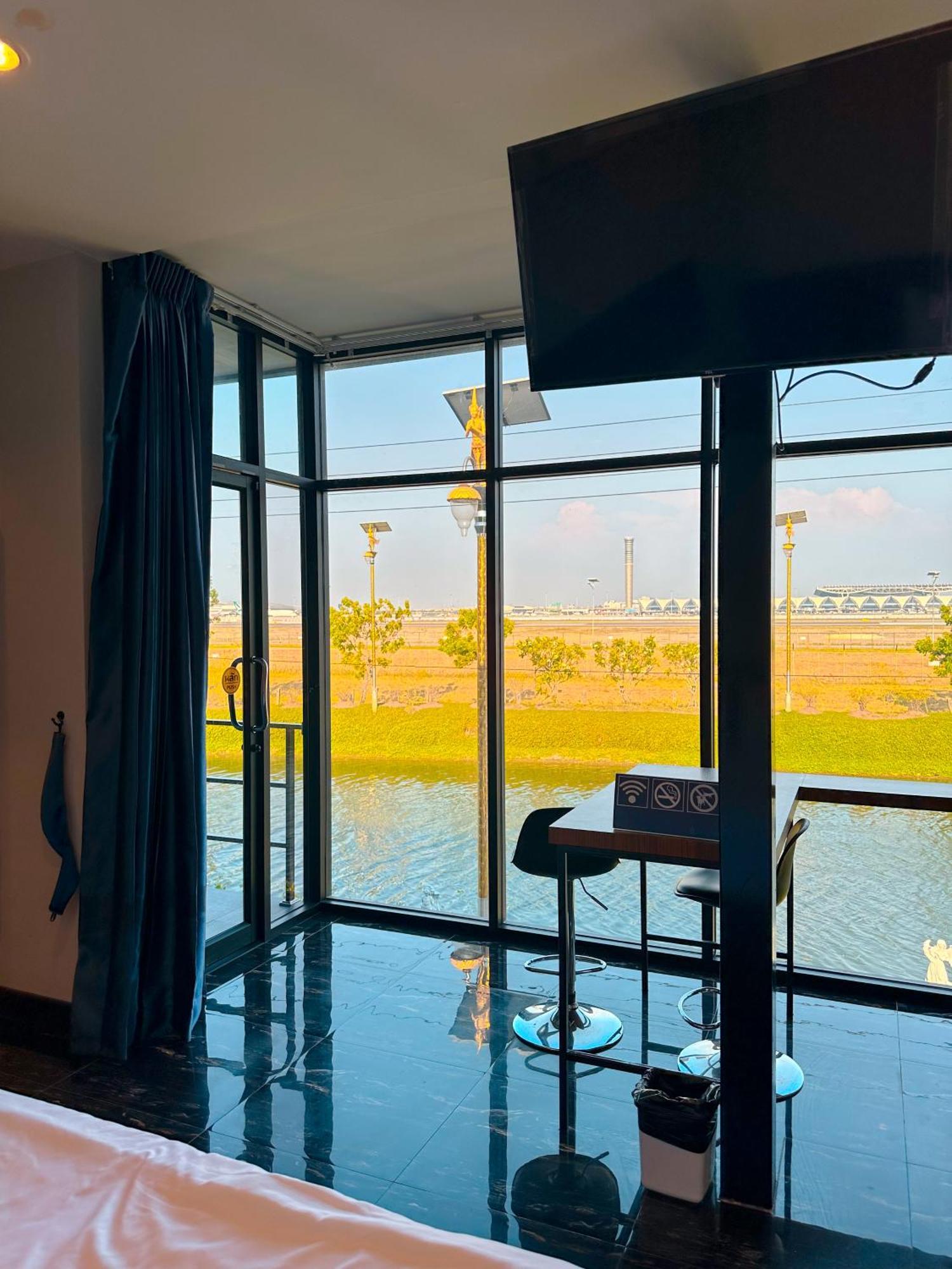 Skyline Resort Ban Khlong Lat Bua Khao Ngoại thất bức ảnh