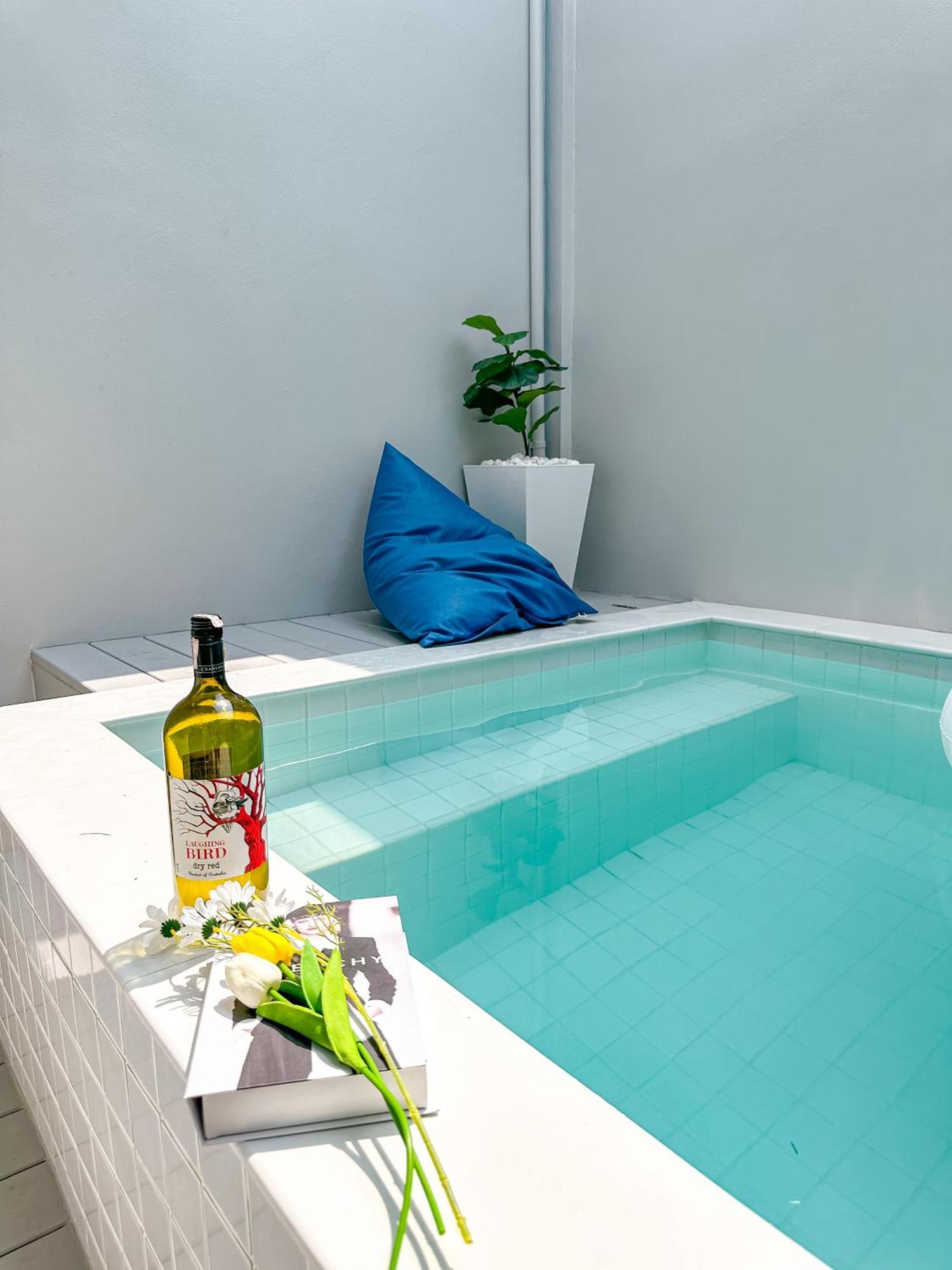 Skyline Resort Ban Khlong Lat Bua Khao Ngoại thất bức ảnh